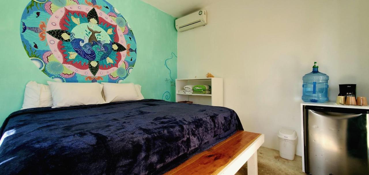 Layla Guesthouse Puerto Morelos Bagian luar foto