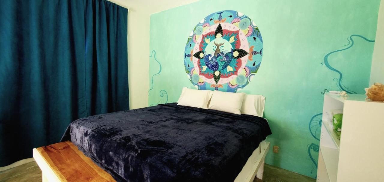 Layla Guesthouse Puerto Morelos Bagian luar foto